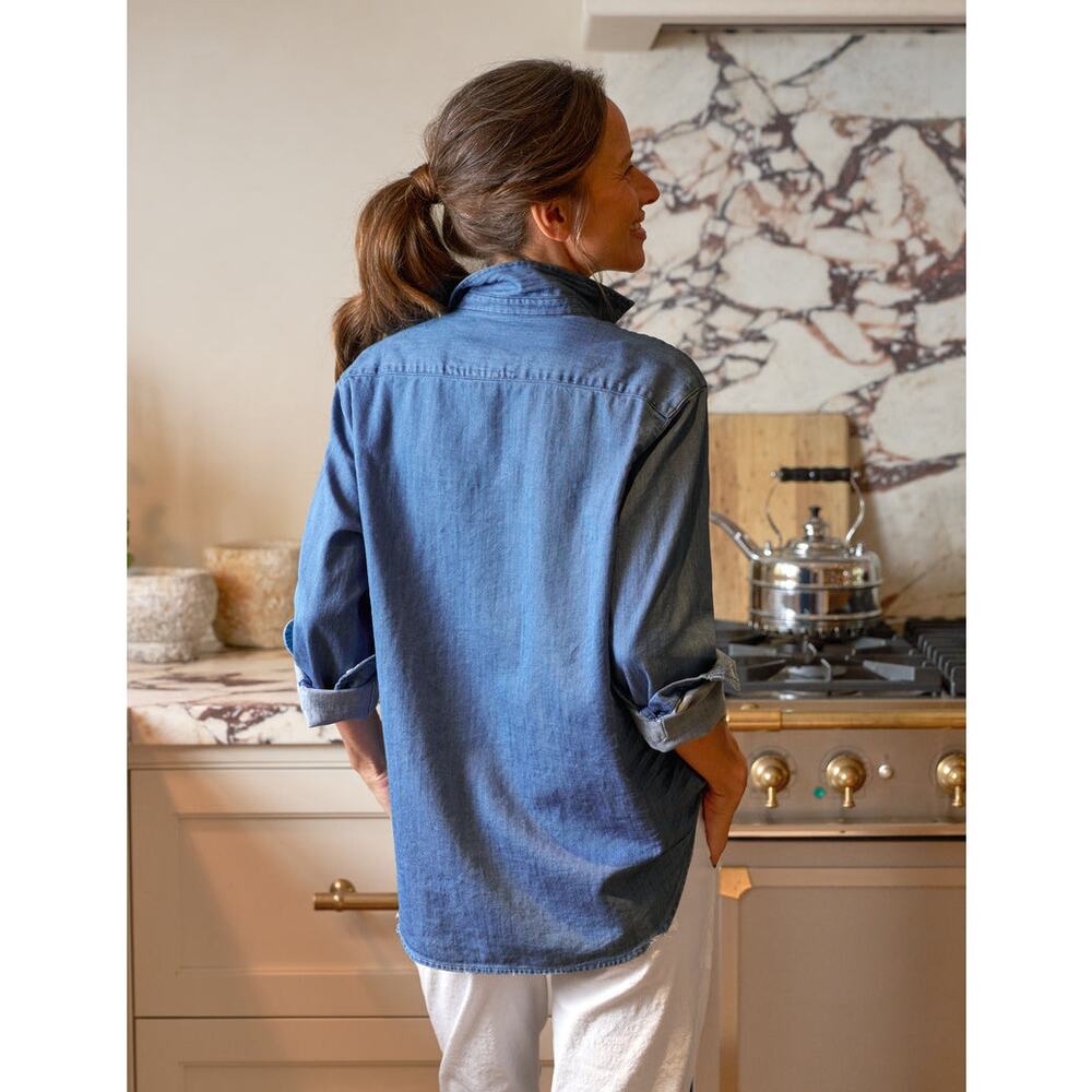 Frank & Eileen Eileen Relaxed Button Up Famous Denim Stonewash Shirt size S